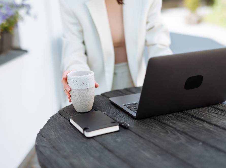 Virtual business operations support